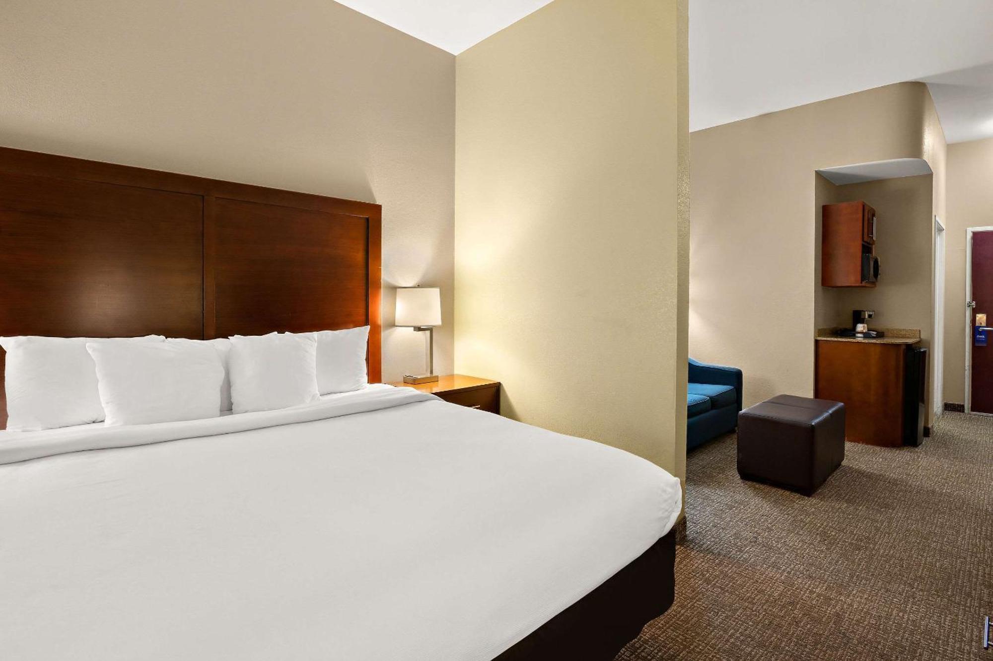 Comfort Inn New Orleans Airport South Saint Rose Exterior photo