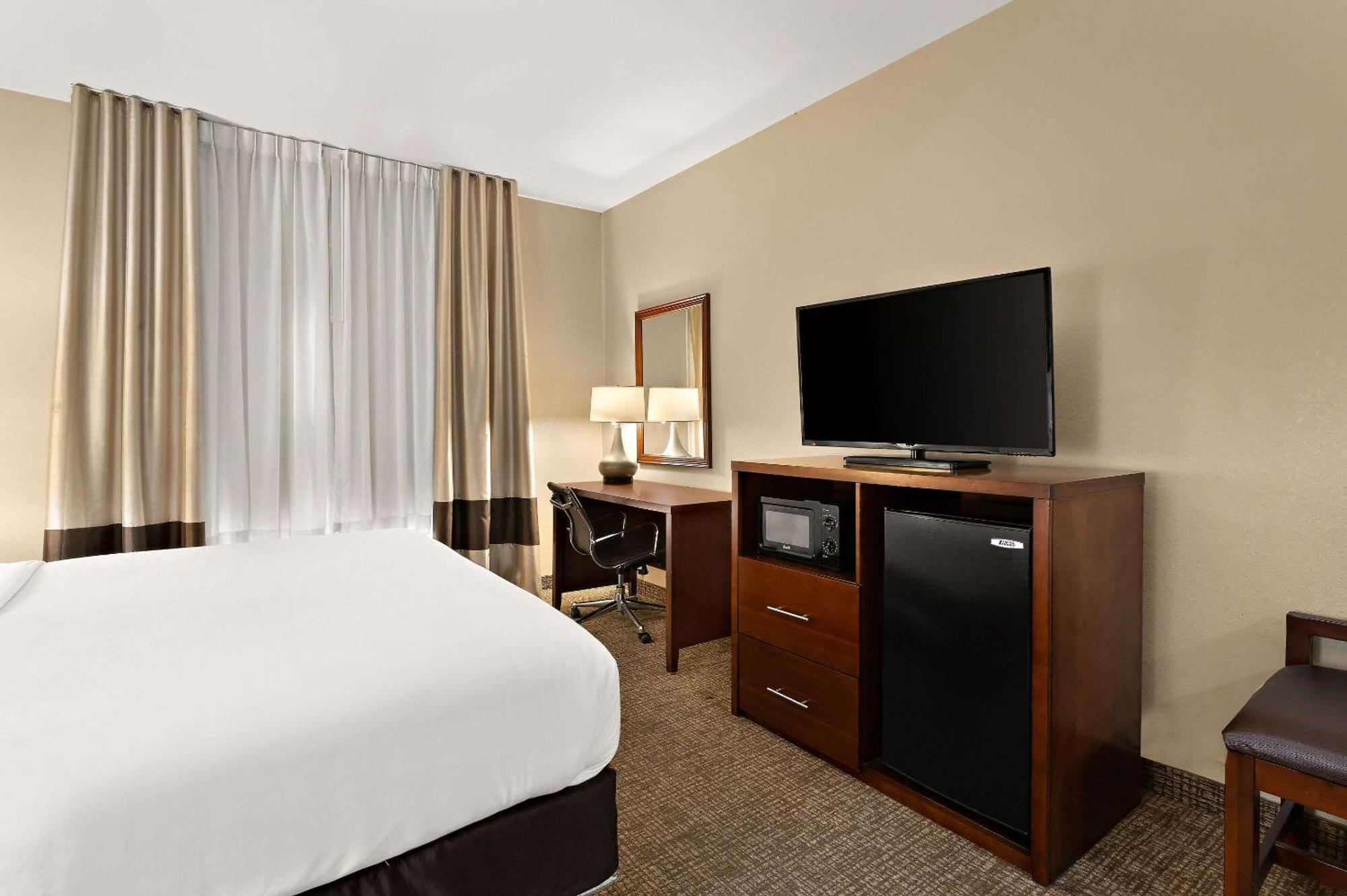 Comfort Inn New Orleans Airport South Saint Rose Exterior photo