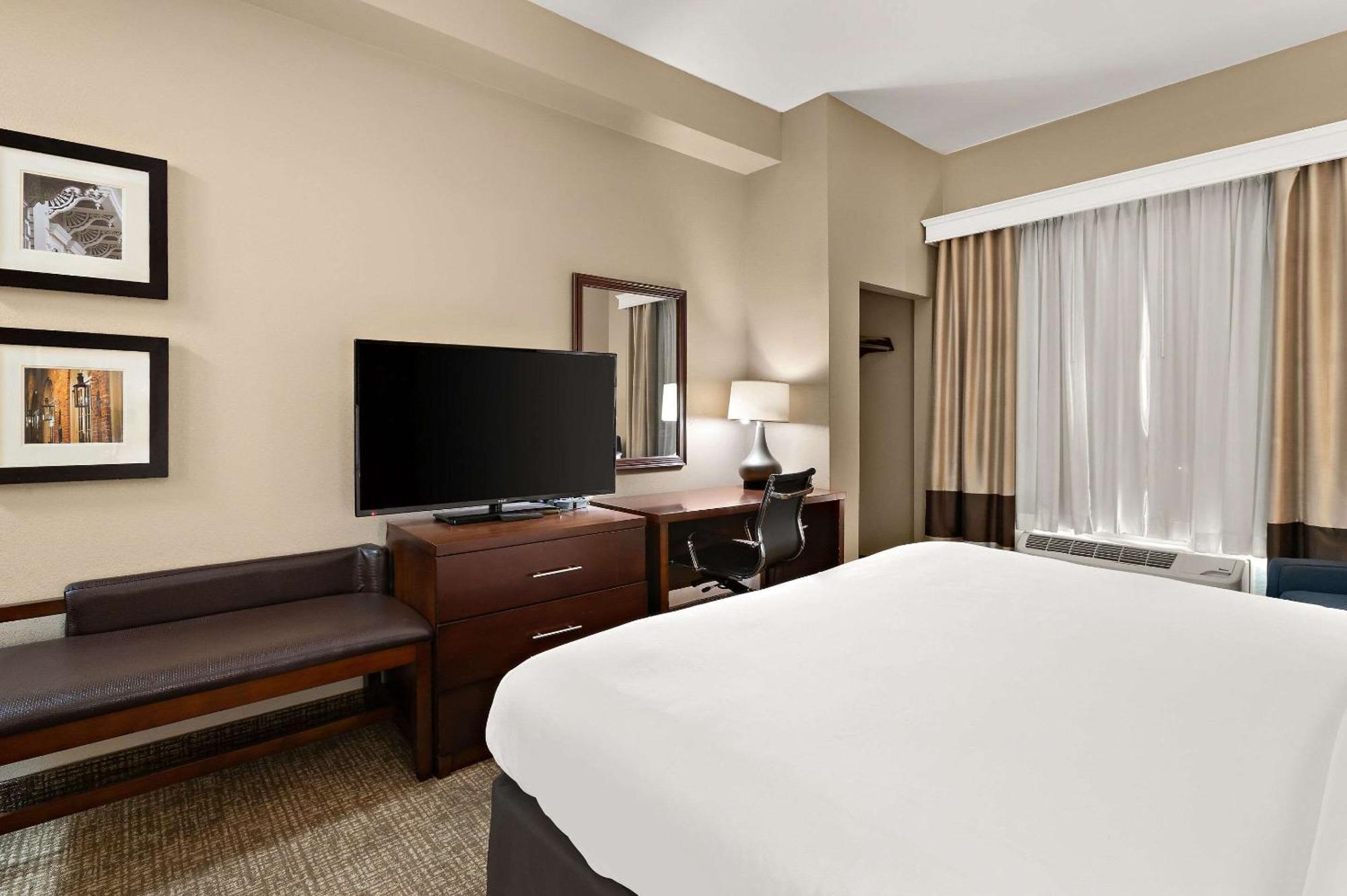 Comfort Inn New Orleans Airport South Saint Rose Exterior photo
