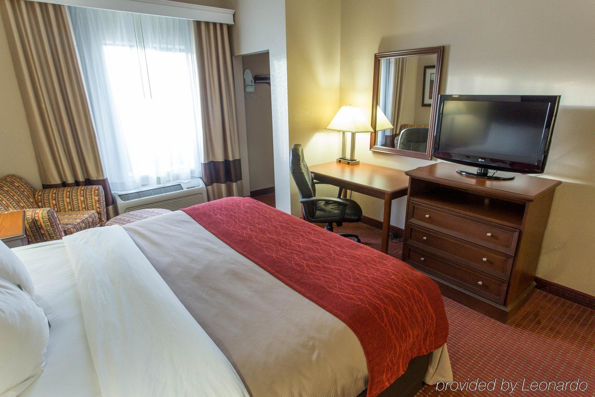 Comfort Inn New Orleans Airport South Saint Rose Exterior photo